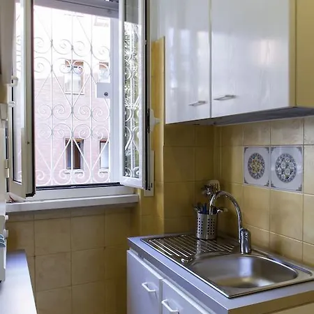 Apartamento Sunrise In Holiday Roma
